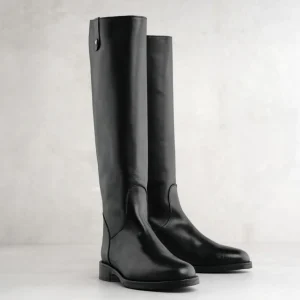 Outlet Cavallerizzo Must Have | Stivali Flat
