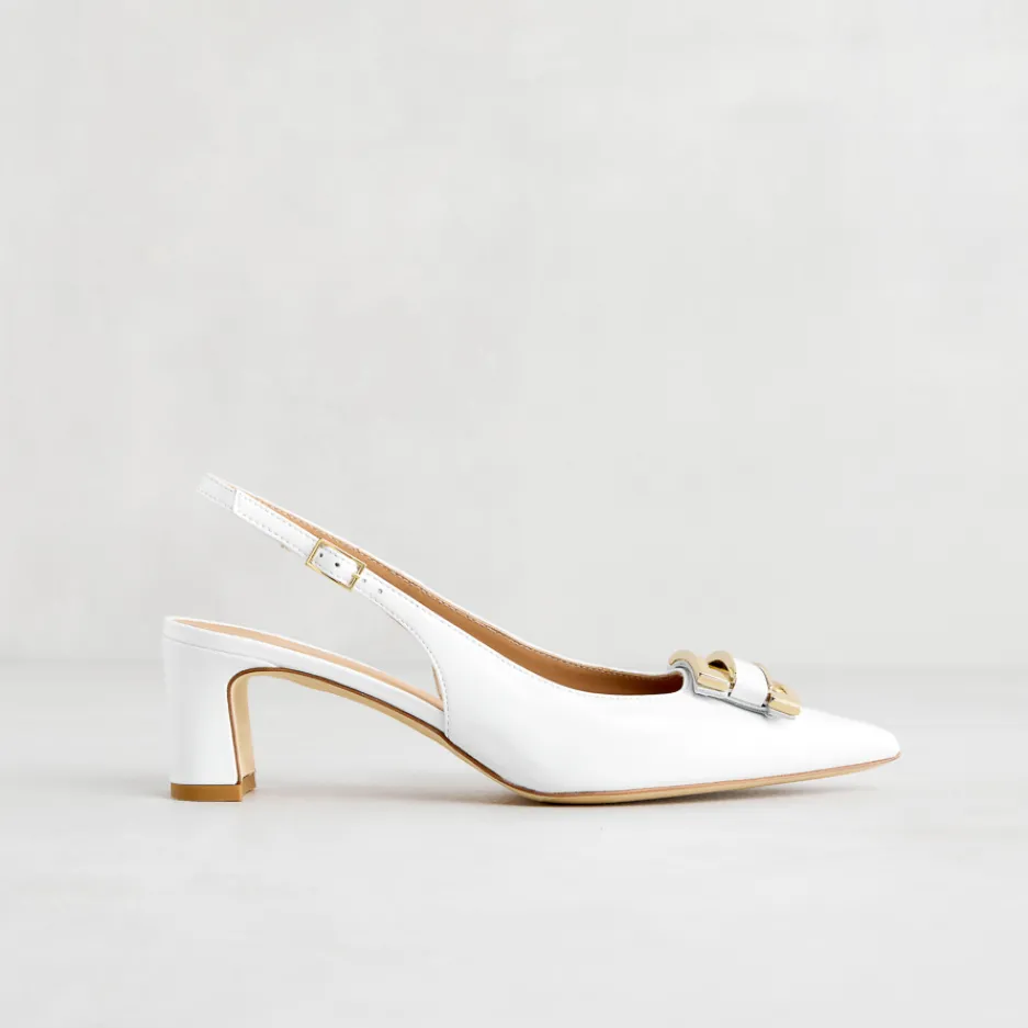 slingback_bianca_con_fibb_1.webp Discount Slingback Bianca con Fibbia Décolleté