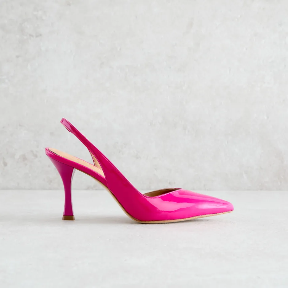 slingback_fuxia_in_vernic_1.webp Outlet Slingback in Vernice Décolleté