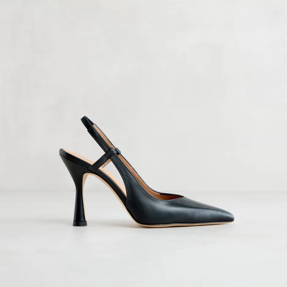 slingback_nera_a_punta_1.webp Fashion Slingback Nera a Punta Décolleté