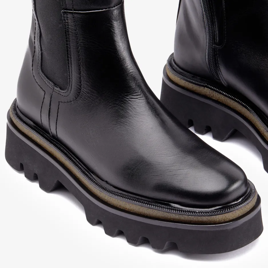 stivale_con_elastici_1.webp Hot Stivale con Elastici Stivali Flat