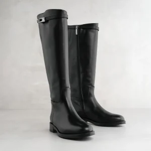Online Stivale con Accessorio Stivali Flat