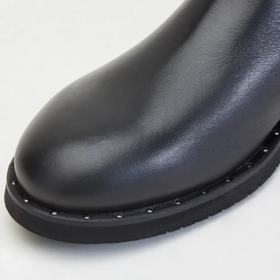 stivaletto_con_spacco_1.webp Clearance Stivaletto con Spacco Stivaletti Flat