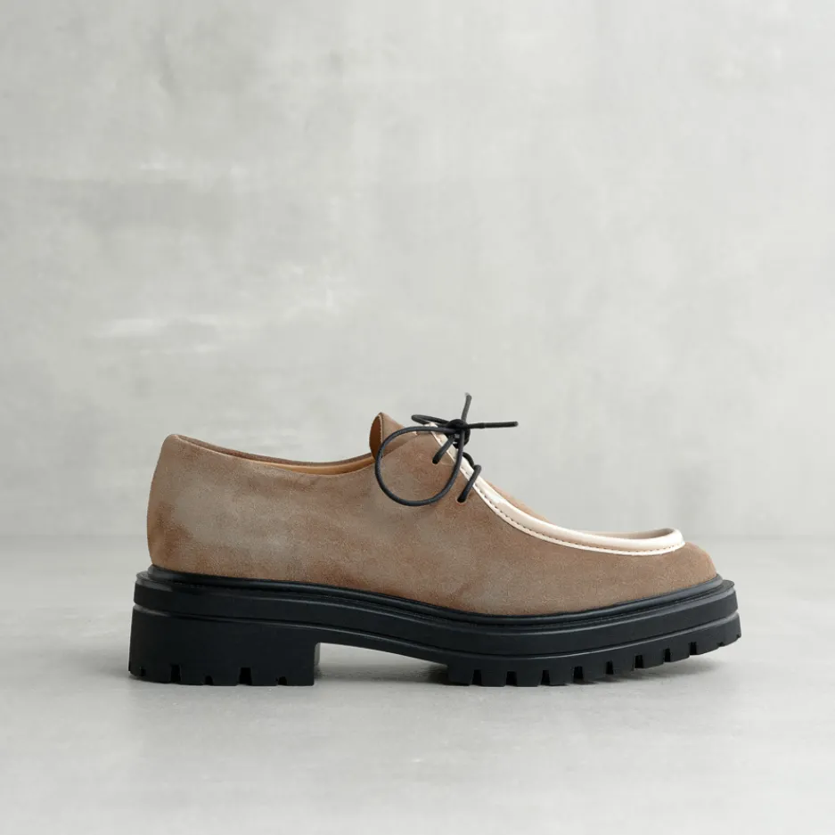 stringata_tortora_1.webp Sale Stringata Stringate