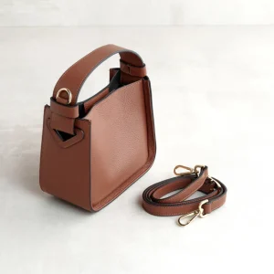 Outlet V-Bag in Pelle Bruciato Borse