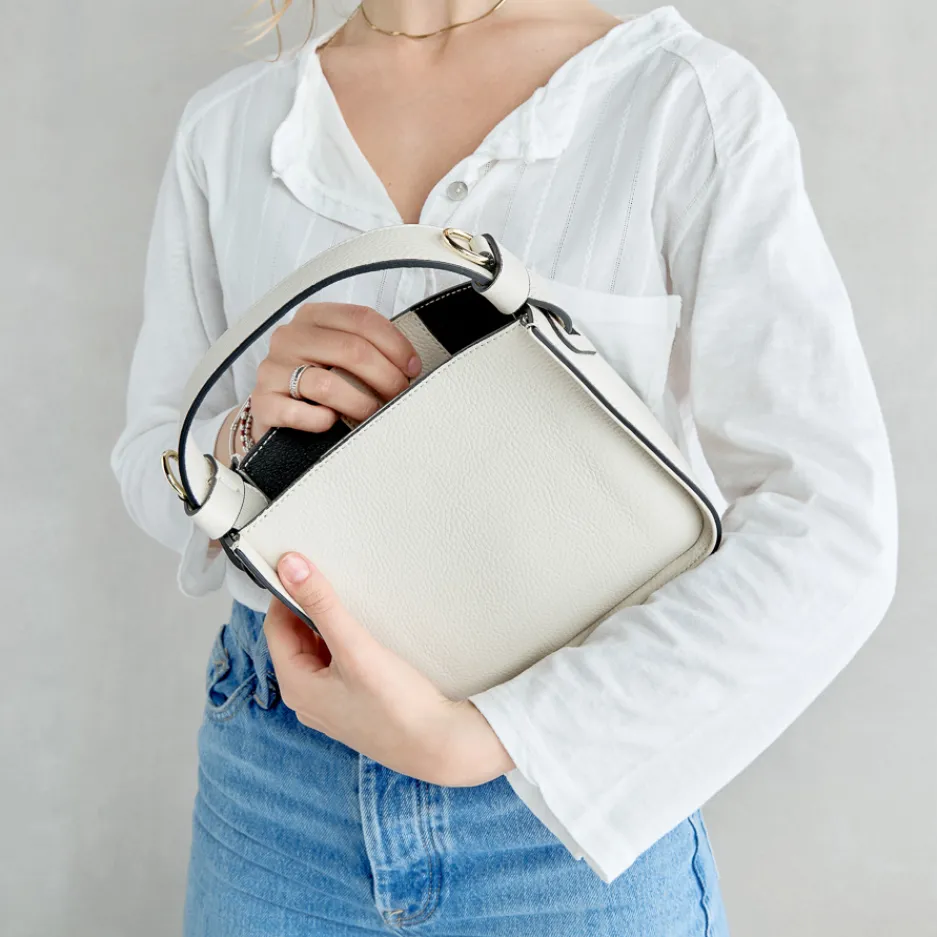 vbag_in_pelle_panna_0.webp Sale V-Bag in Pelle Panna Borse