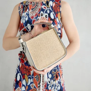 Outlet V-Bag Panna in Rafia Borse